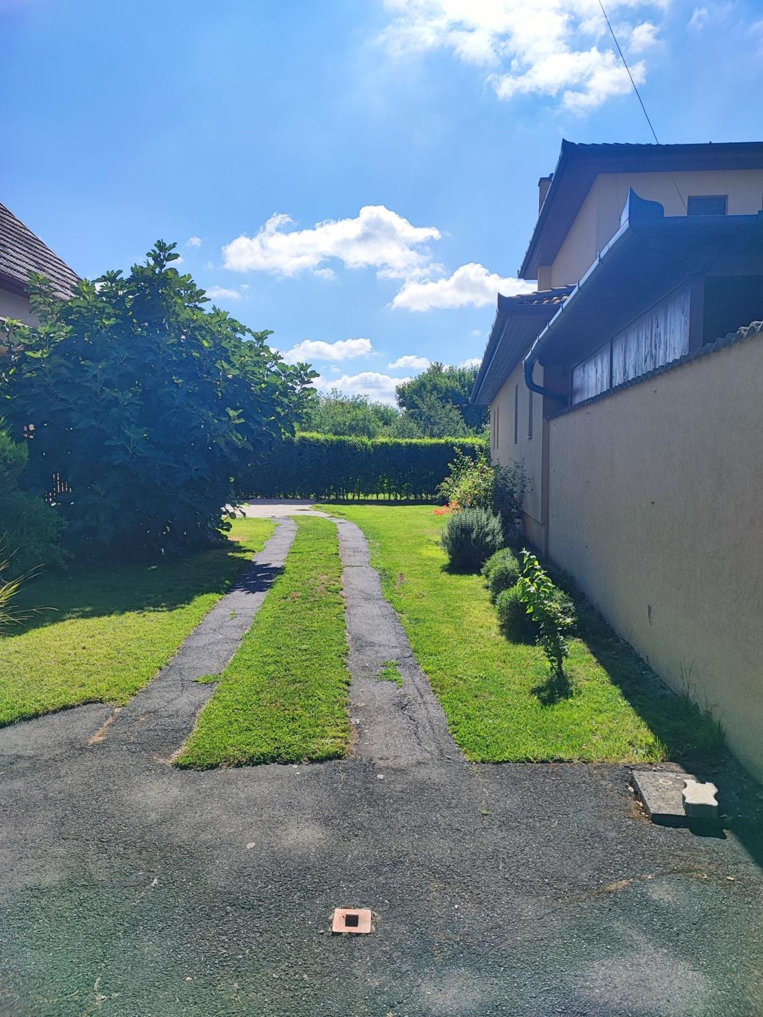 Szaffi Apartman Hajdúszoboszló Exterior foto